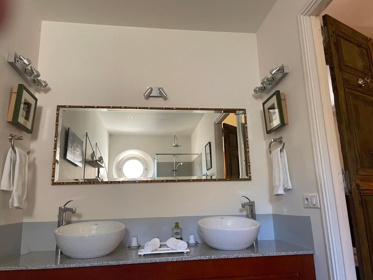 La Cour Carree Bed & Breakfast Rustrel Ngoại thất bức ảnh