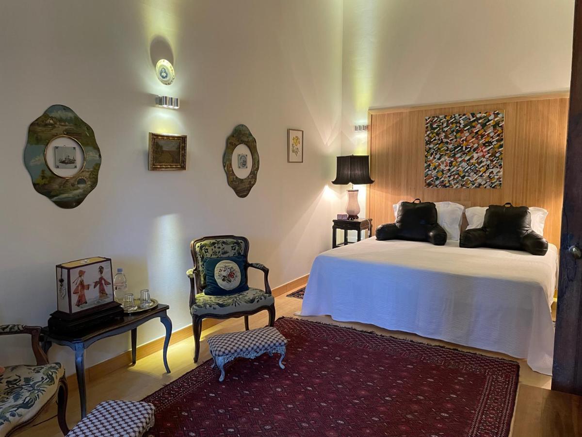 La Cour Carree Bed & Breakfast Rustrel Ngoại thất bức ảnh