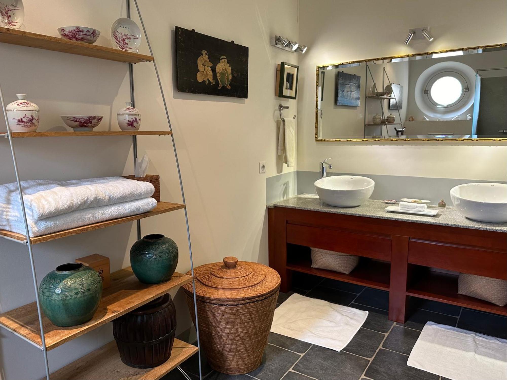 La Cour Carree Bed & Breakfast Rustrel Ngoại thất bức ảnh